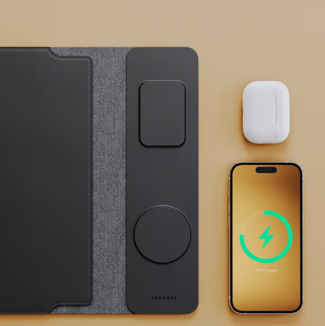 4-in-1 Wireless Charging Laptop Sleeve